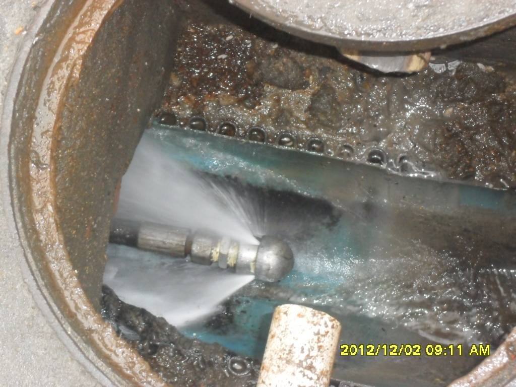 鹤峰污水管道高压清洗